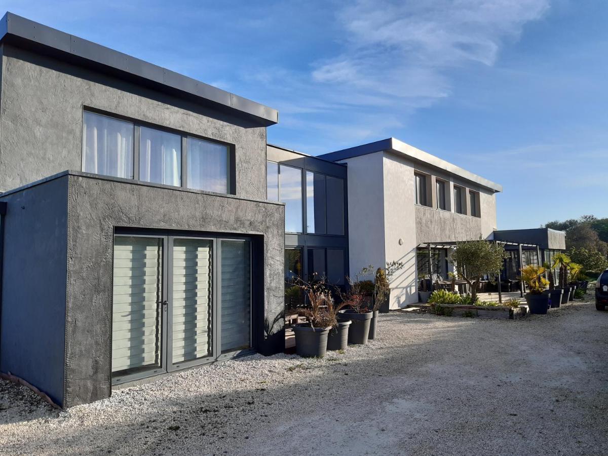 Logement 80 M2 Avec Terrasses Entre Les Deux Abers Landéda Exterior foto